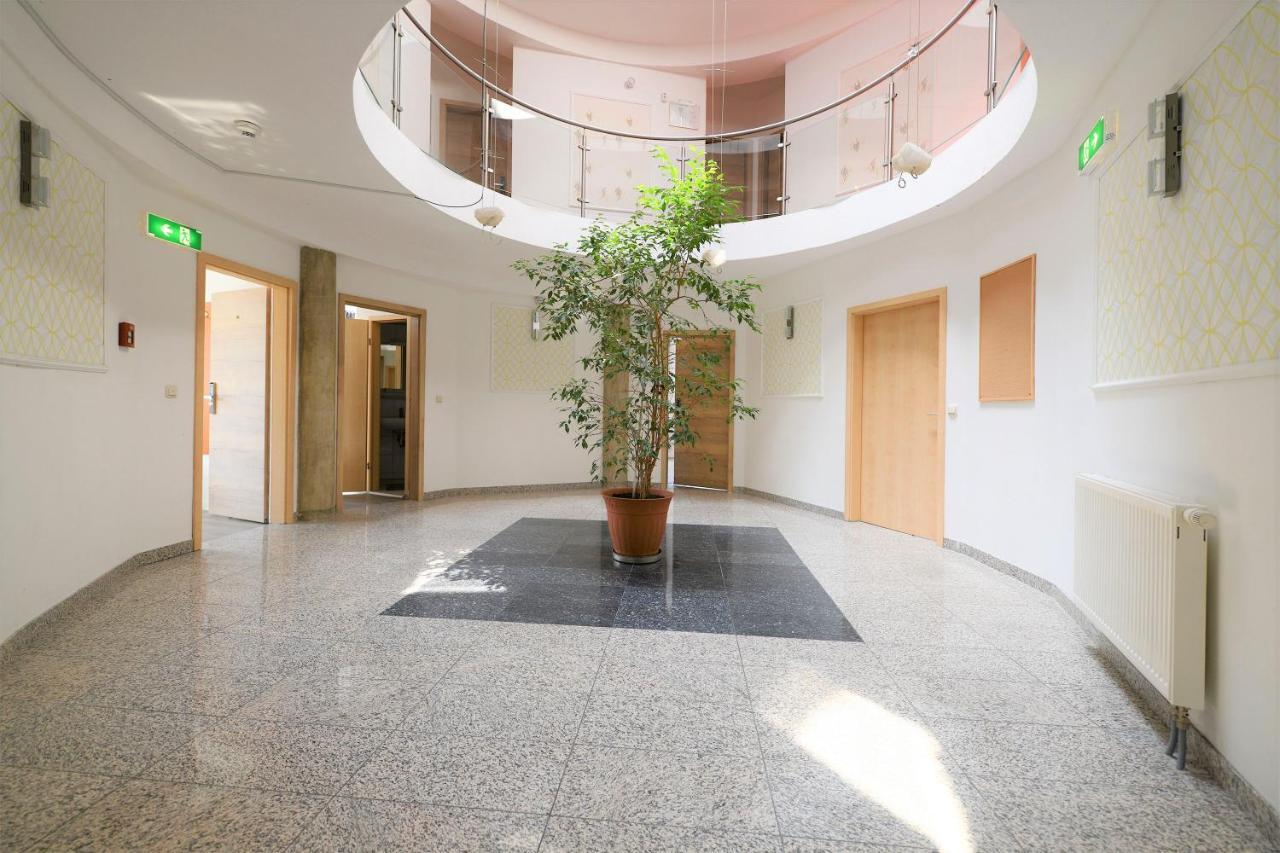 Hotel Best One Rossdorf  Εξωτερικό φωτογραφία